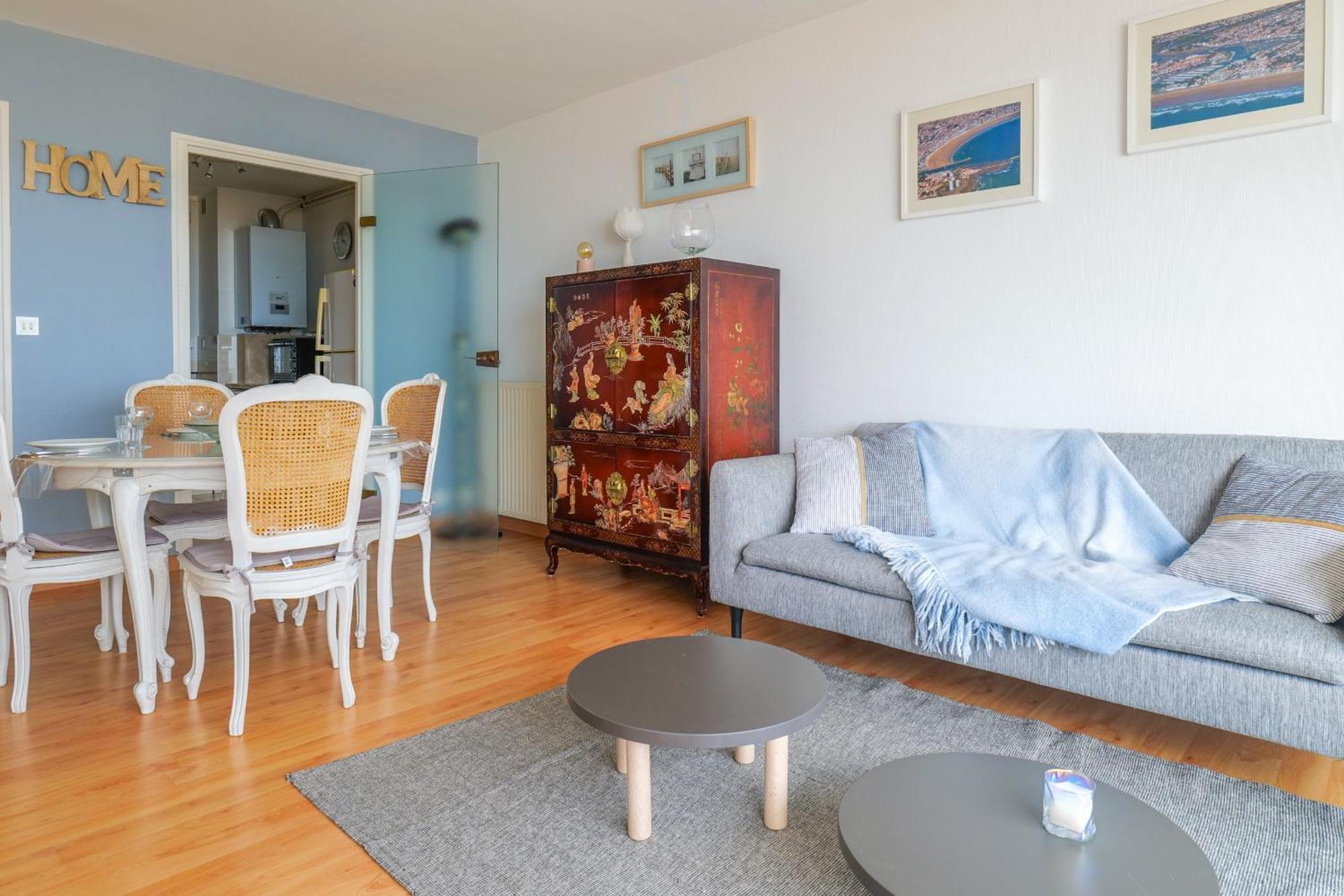 Appartement Avec Vue Sur La Baie Des Sables D'Olonne - 4 Personnes Les Sables-d'Olonne Ngoại thất bức ảnh